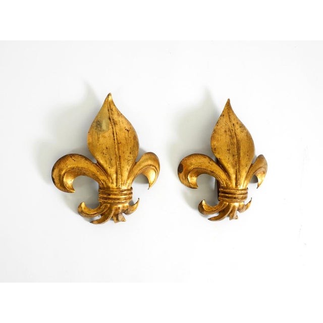 1970s Fleur-De-Lis Wall Lamps in Gold-Plated Metal by Hans Kögl, 1970s, Set of 2 For Sale - Image 5 of 18