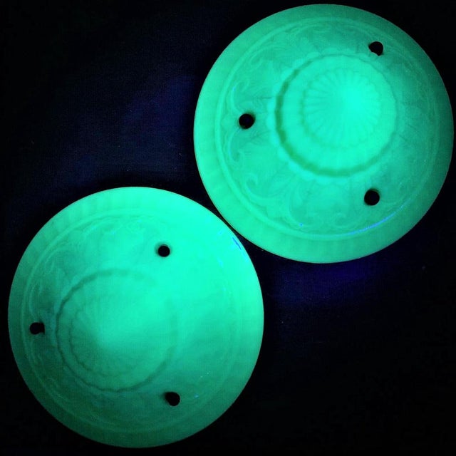 Art Deco Lights in Uranium Glass, 1925, Set of 2 For Sale - Image 15 of 18
