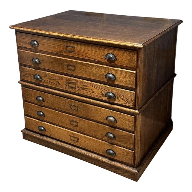 Vintage Chest of Drawers in Oak, 1930s For Sale