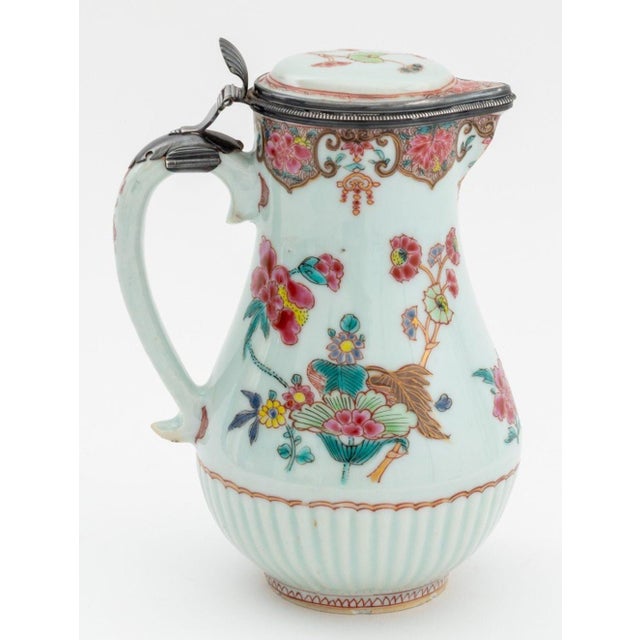 Chinese Export Famille Rose Porcelain Ewer For Sale - Image 4 of 5