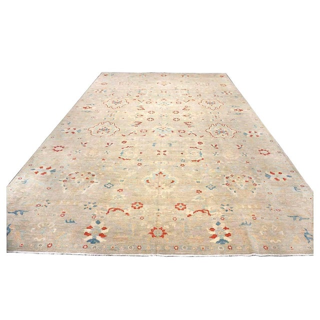 Condition: New Origin: Persia Design: Sultanabad Actual size: 11'8"x17'0" Thickness: 1/4" Color: Ivory, Blue, Light Blue,...