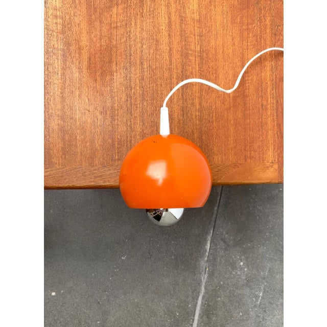 Mid-Century Space Age Magnet Clamp Table or Shelf Lamp, 1960s For Sale - Image 5 of 18