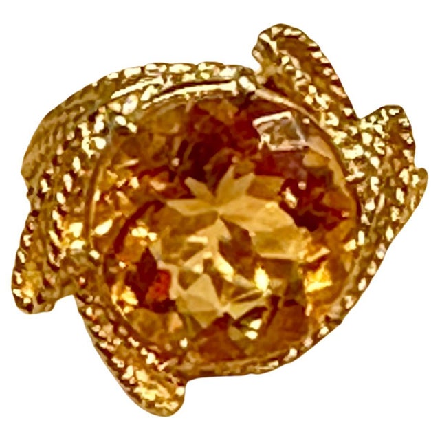 8 Carat Natural Round Citrine Cocktail Ring in 14 Karat Yellow Gold, Estate For Sale - Image 15 of 18