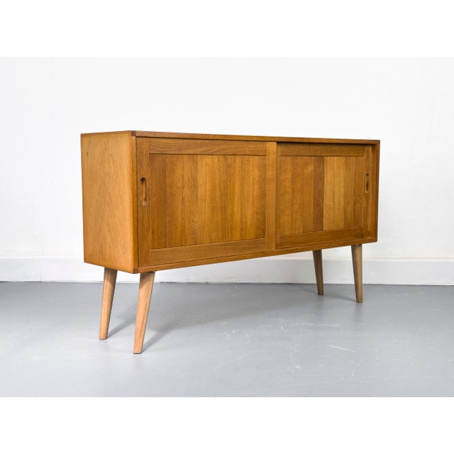 Danish Oak Cabinet from Brouer, 1960s For Sale - Image 11 of 18