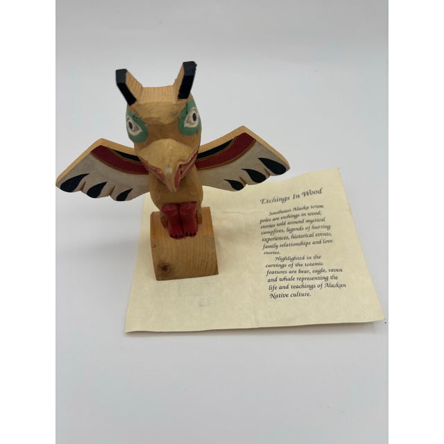Vintage Alaska Black Diamond Hand-Carved Painted Wood Bird Totem Sculpture For Sale - Image 12 of 12