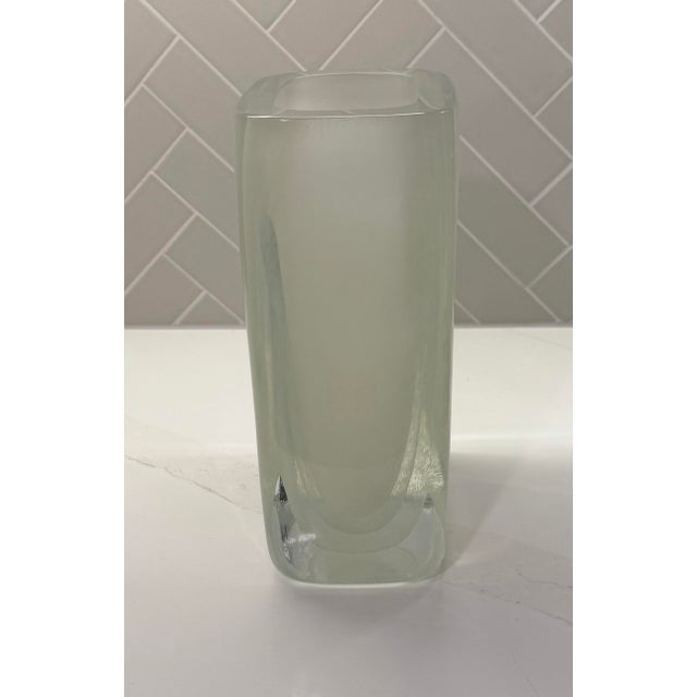 Global Views Global Views Handblown Polish Art Glass Borealis Vase – Color “Sand” For Sale - Image 4 of 11