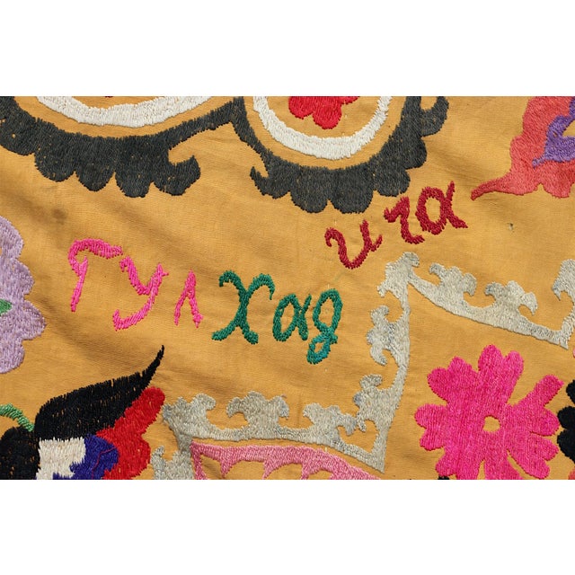 Vintage Hand Embroidered Suzani Wall Hanging, 1920s For Sale - Image 18 of 18