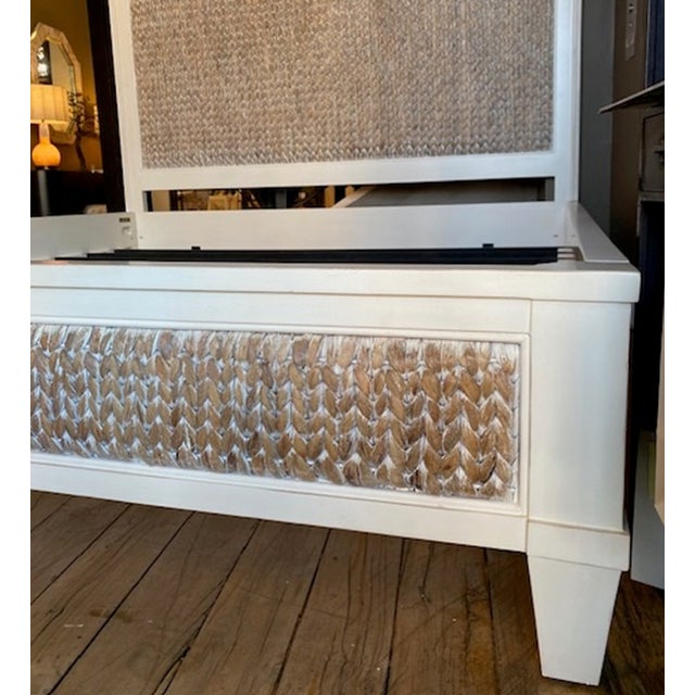 Somerset Bay Water Hyacinth King Bed For Sale In Saint Louis - Image 6 of 8