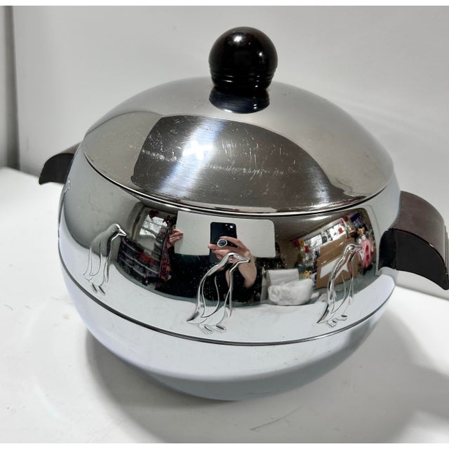 A quintessential mid-century modern penguin ice bucket by West Bend. Perfect for styling a bar cart, cocktail station, or...