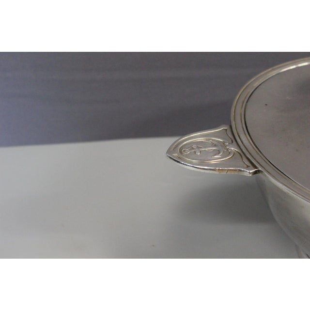 Silver-plated metal tureen from the French Navy, decorated with an anchor in relief on both handles and engraved on the...