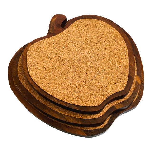 Mid Century Wood Apple Trivets - Set of 3 - Made in Japan For Sale