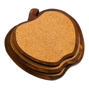 Mid Century Wood Apple Trivets - Set of 3 - Made in Japan