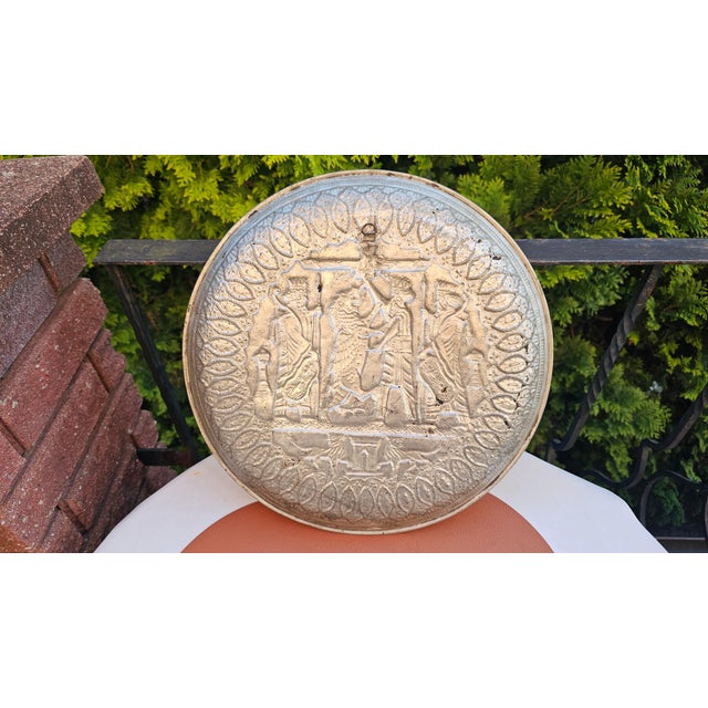 Art Deco Middle Eastern Ghalamzani Technique Plate, 1920s For Sale - Image 9 of 10