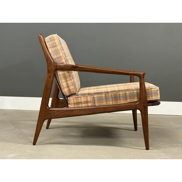 Mid-Century Modern Mid 20th Century Archie Walnut Lounge Chair Attributed to Milo Baughman For Sale - Image 3 of 9
