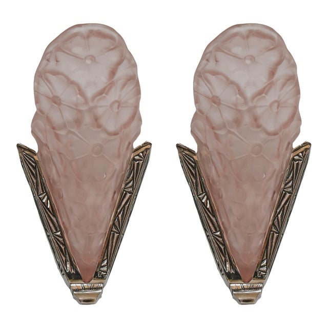 French Art Deco Wall Sconces by Degue 1930 France - A Pair For Sale