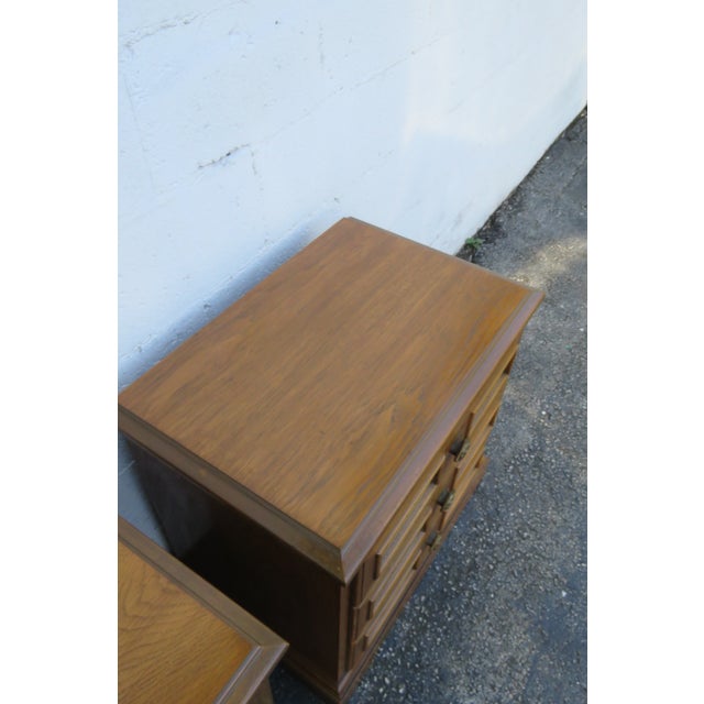 Wood Drexel Mid 20th Century Modern Nightstands End Side Bedside Tables a Pair 6191 For Sale - Image 7 of 18