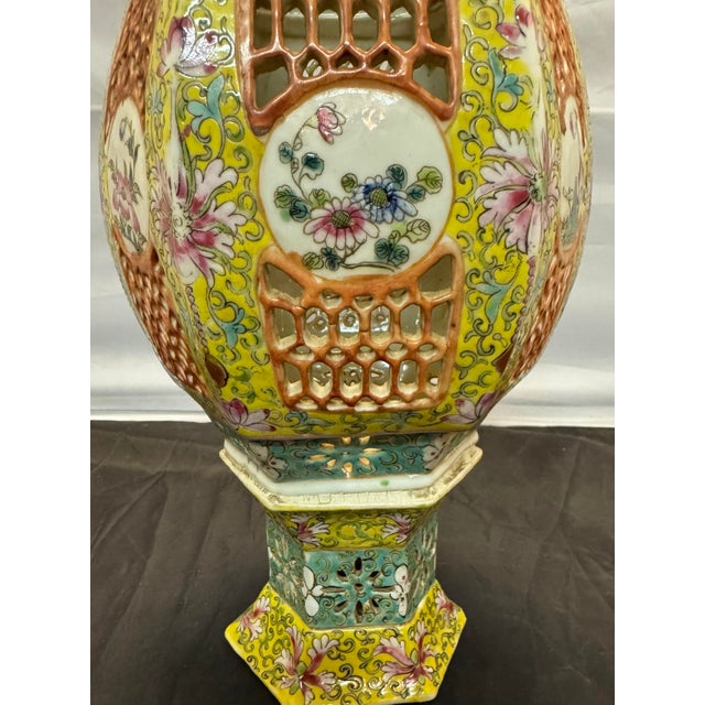 Chinese Rare Antique Chinese Famille Rose Porcelain Palace Lantern Late 19th Century For Sale - Image 3 of 12