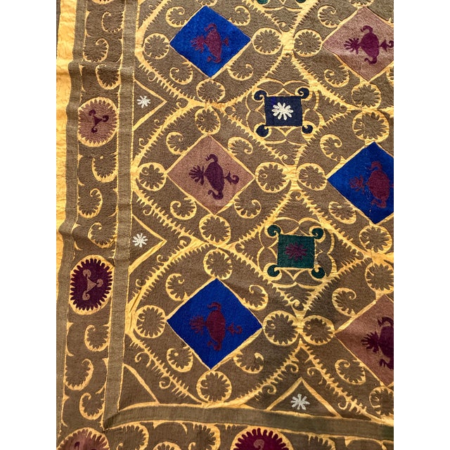 Gold Lattice Cotton Suzani With Blue Diamond Motifs For Sale - Image 4 of 10