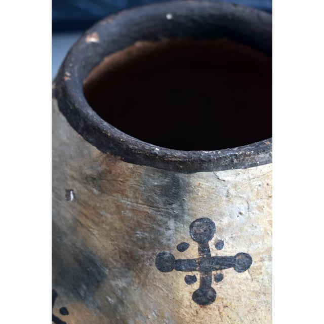 Mid 18th Century Moroccan Cermic Vessel II For Sale - Image 5 of 6