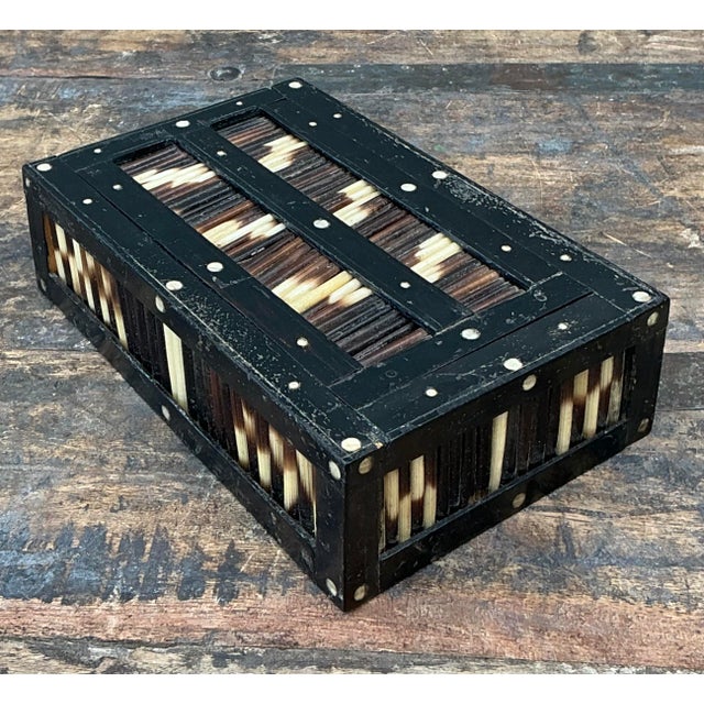 Vintage Sliding Door Quill Box For Sale - Image 4 of 12