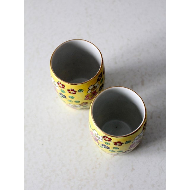 Mid-Century Viking Hand-Painted Floral Vase Pair For Sale - Image 9 of 10