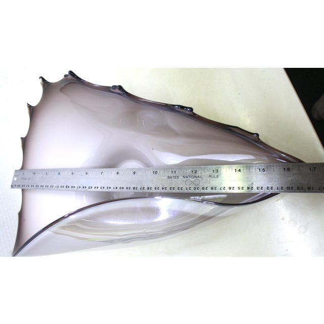 Mid-Century Jozefina Krosno Polish Art Glass Conch Shell Centerpiece For Sale - Image 11 of 15