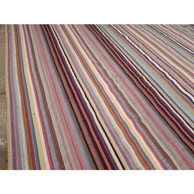 Mid-Century Modern Galerie Shabab Collection Mid-20th Century Turkish Flatweave Kilim Carpet For Sale - Image 3 of 8