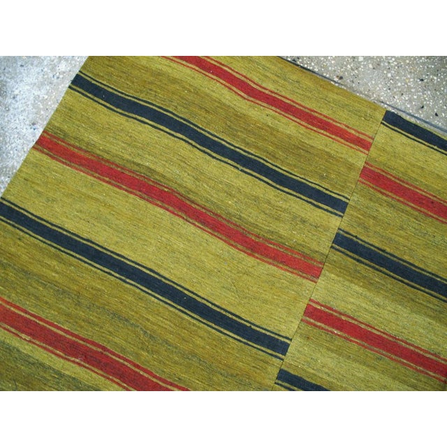 Galerie Shabab Collection Mid-20th Century Turkish Flatweave Kilim Accent Rug For Sale - Image 4 of 7