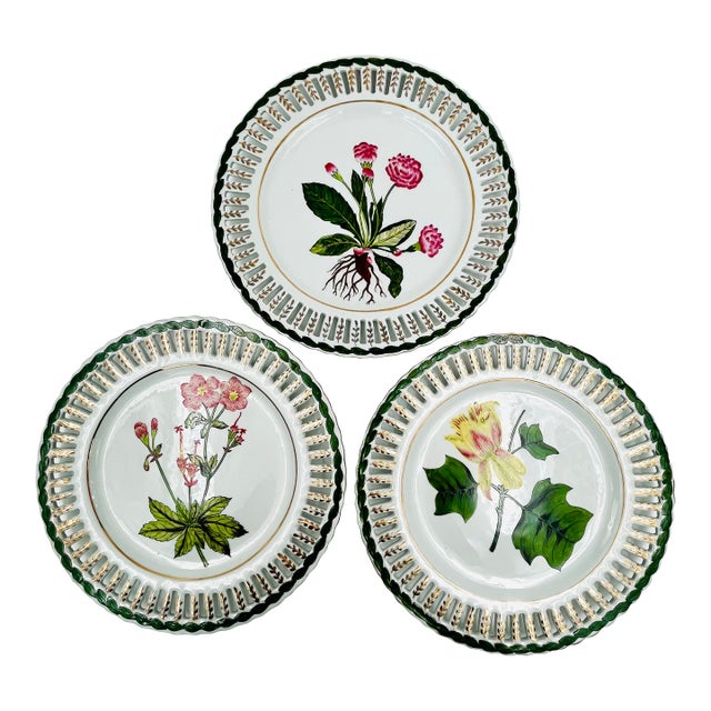 Vintage Reticulated Floral Plates With Green and Gold Trim - Set of 3 For Sale