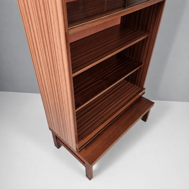 Vintage Bookcase in Beech, 1970s For Sale - Image 3 of 9