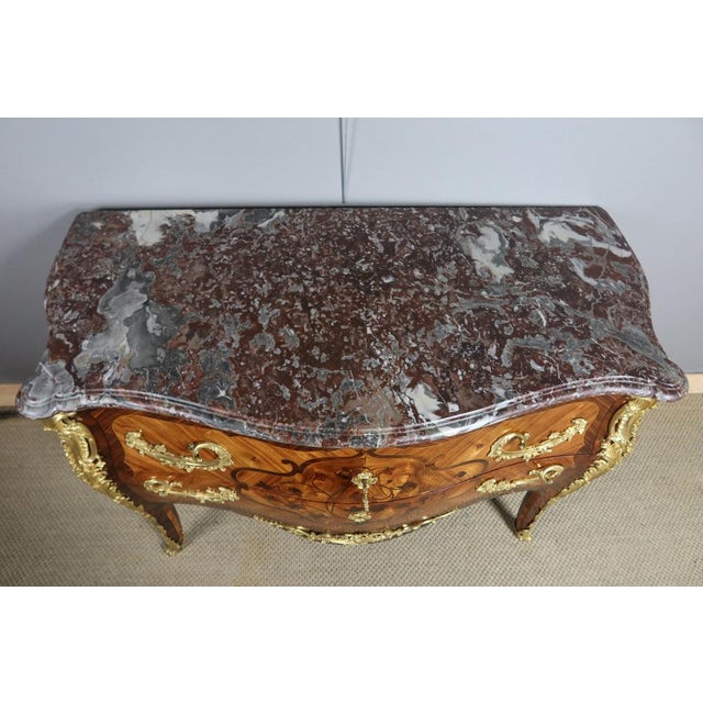 Sauté Chest of Drawers in Marquetry by Perreau For Sale - Image 4 of 15