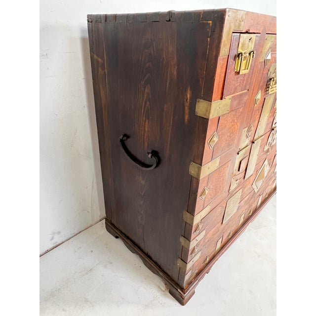 Brown Antique Late 19th Century Joseon Dynasty Korean Bandaji Cabinet. For Sale - Image 8 of 14