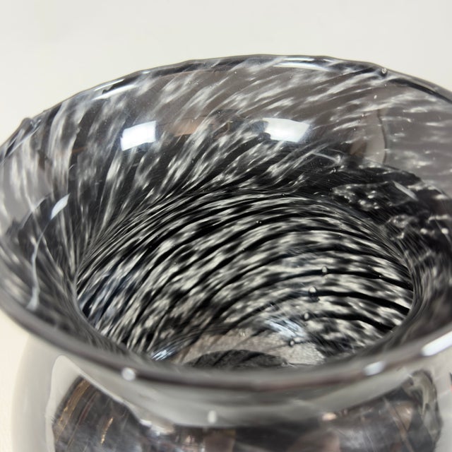 Vintage Italian Murano Glass Vase, 1970s For Sale - Image 6 of 9