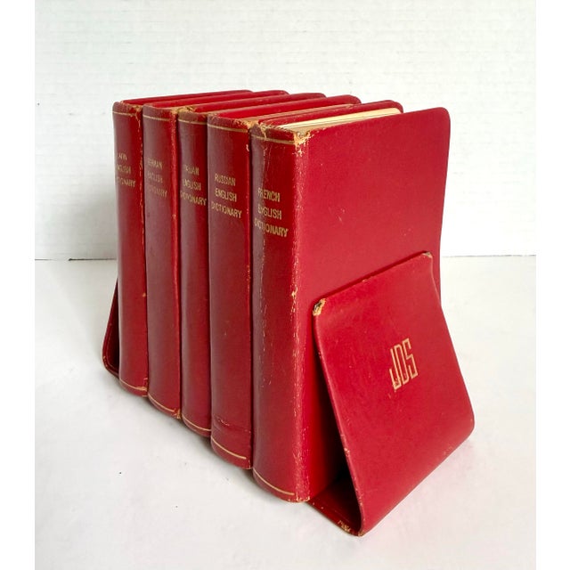 1958 Mark Cross Red Leather Multilingual Translation Dictionaries With Matching Book Holder For Sale In Los Angeles - Image 6 of 12