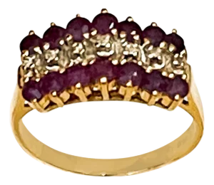 0.40 Carat Natural Ruby and Diamond 14 Karat Yellow Gold Ring