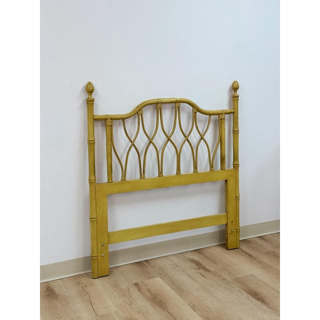 This coastal twin headboard brings a cheerful pop of color to classic Hollywood Regency styling, finished in a bright...