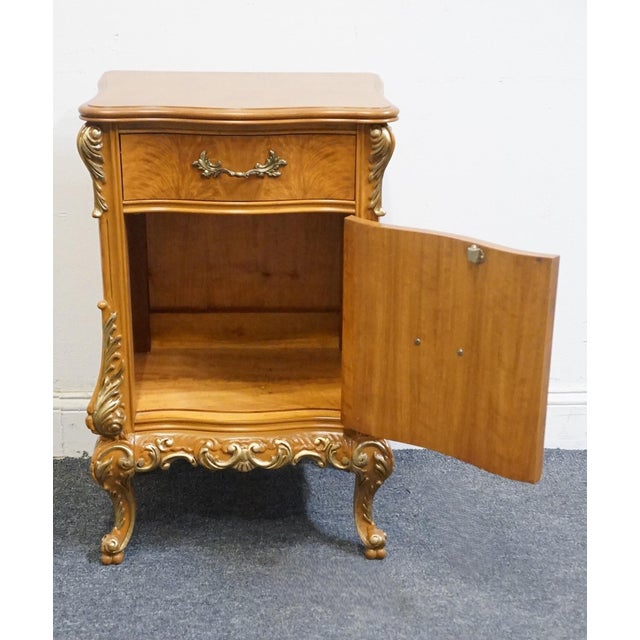 Vintage Antique Solid Maple French Provincial Rococo Revival 19" Cabinet Nightstand For Sale In Kansas City - Image 6 of 13