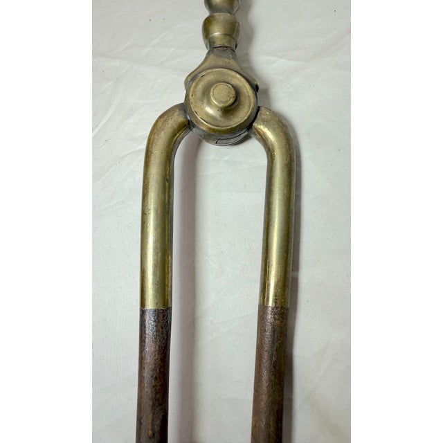 Antique 18th Century Wrought Iron Turned Brass English Fireplace Tongs Tool 3 For Sale - Image 4 of 10