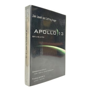 2000s Illustrated 8vo Book, Jeffrey Kluger and Jim Lovell's Apollo 13, Signed - 1 Piece For Sale