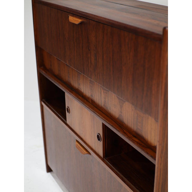 Brown Dry Bar in Kingwood by Johannes Andersen for Skaaning & Søn, Denmark, 1950s For Sale - Image 8 of 18