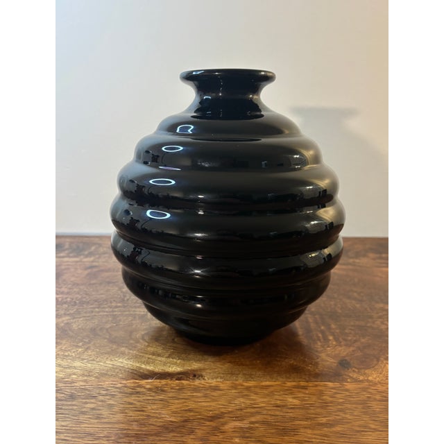 1960s Vintage Mid Century Modern Murano Opaline Glass Vase - Attributed to Venini For Sale - Image 5 of 7