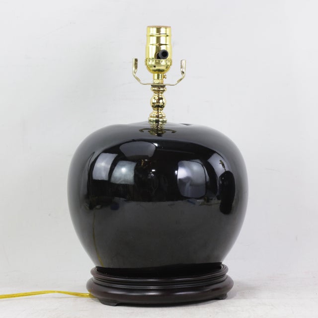 Ceramic Early 20th Century Black Monochrome Porcelain Watermelon Jar Table Lamps on Carved Wood Bases - a Pair For Sale - Image 7 of 15