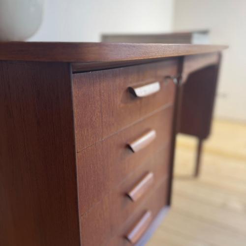 Brown Mid-Century Teak Writing Desk by H.P. Hansen For Sale - Image 8 of 13