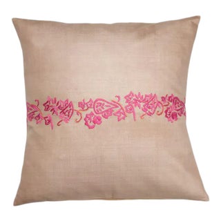 Bela Fuchsia Pillow Case, 20" x 20" For Sale