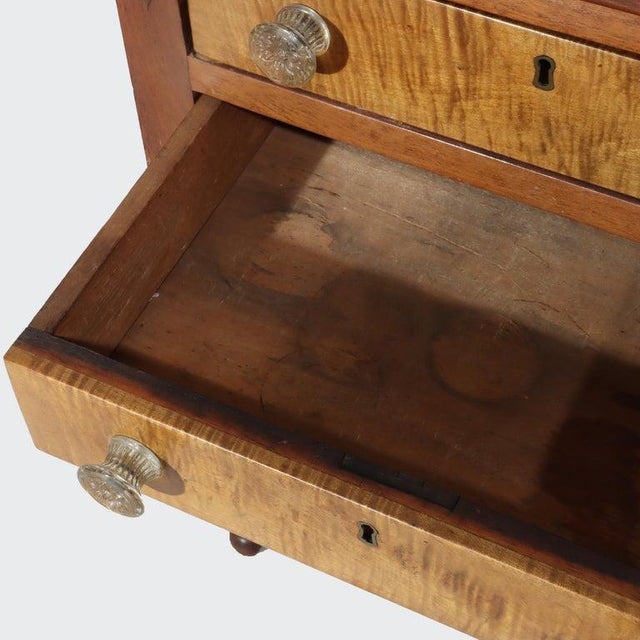 Early 19th Century Early 19th Century Sheraton Tiger Maple & Cherry 2-Drawer Sewing Table With Sandwich Glass Knobs For Sale - Image 5 of 12