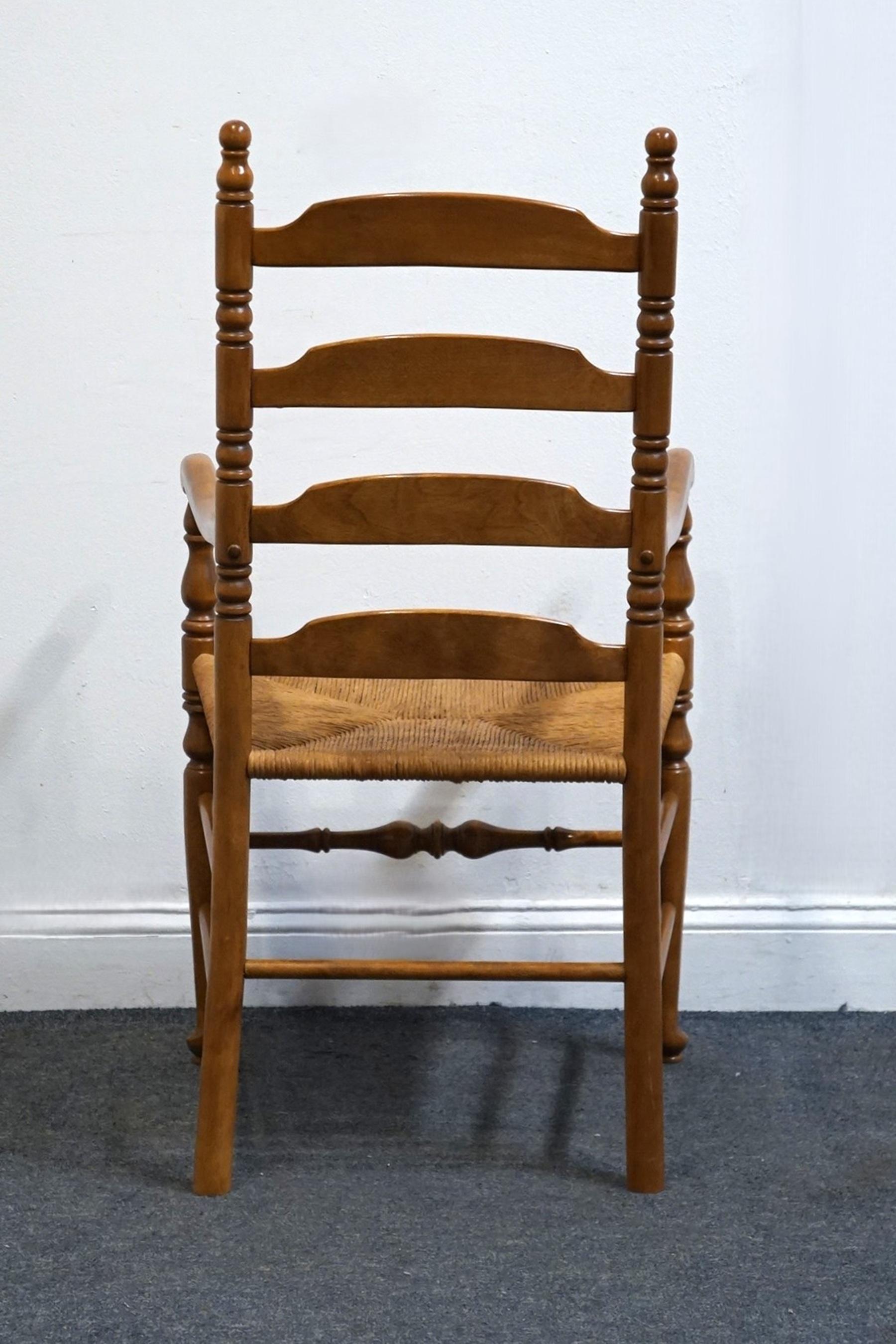 Ethan Allen Heirloom Nutmeg Maple Colonial Early American