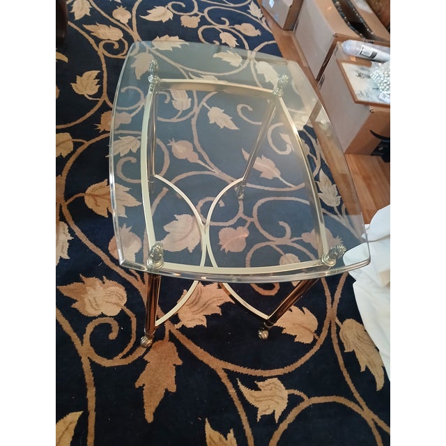 1970s Vintage Brass and Glass Ethan Allen Side Lamp Table For Sale - Image 5 of 10