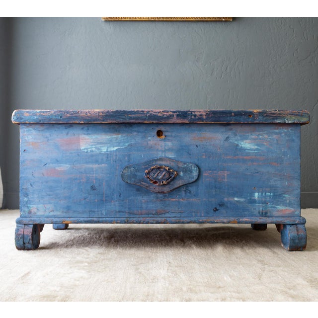 Rustic Blue Painted Cedar Blanket Chest Trunk With Empire C Curved Feet For Sale - Image 16 of 17