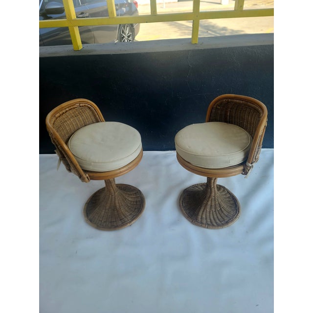 1960s Pair Rattan Wicker Swivel Vanity Stools For Sale - Image 5 of 9