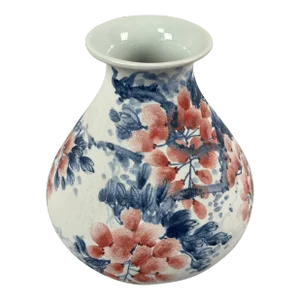 1980s Asian Floral Pattern Porcelain Vase